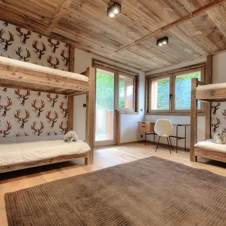 Maison Beaurepaire Holiday home *