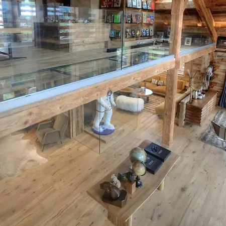 Maison Beaurepaire Holiday home